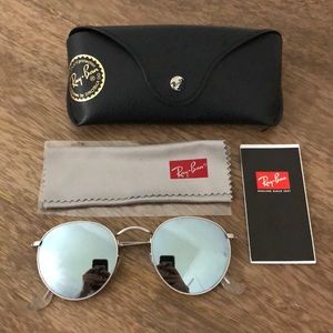 Silver Round Ray-Bans